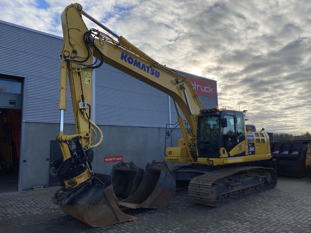 Komatsu PC240LC-11EO