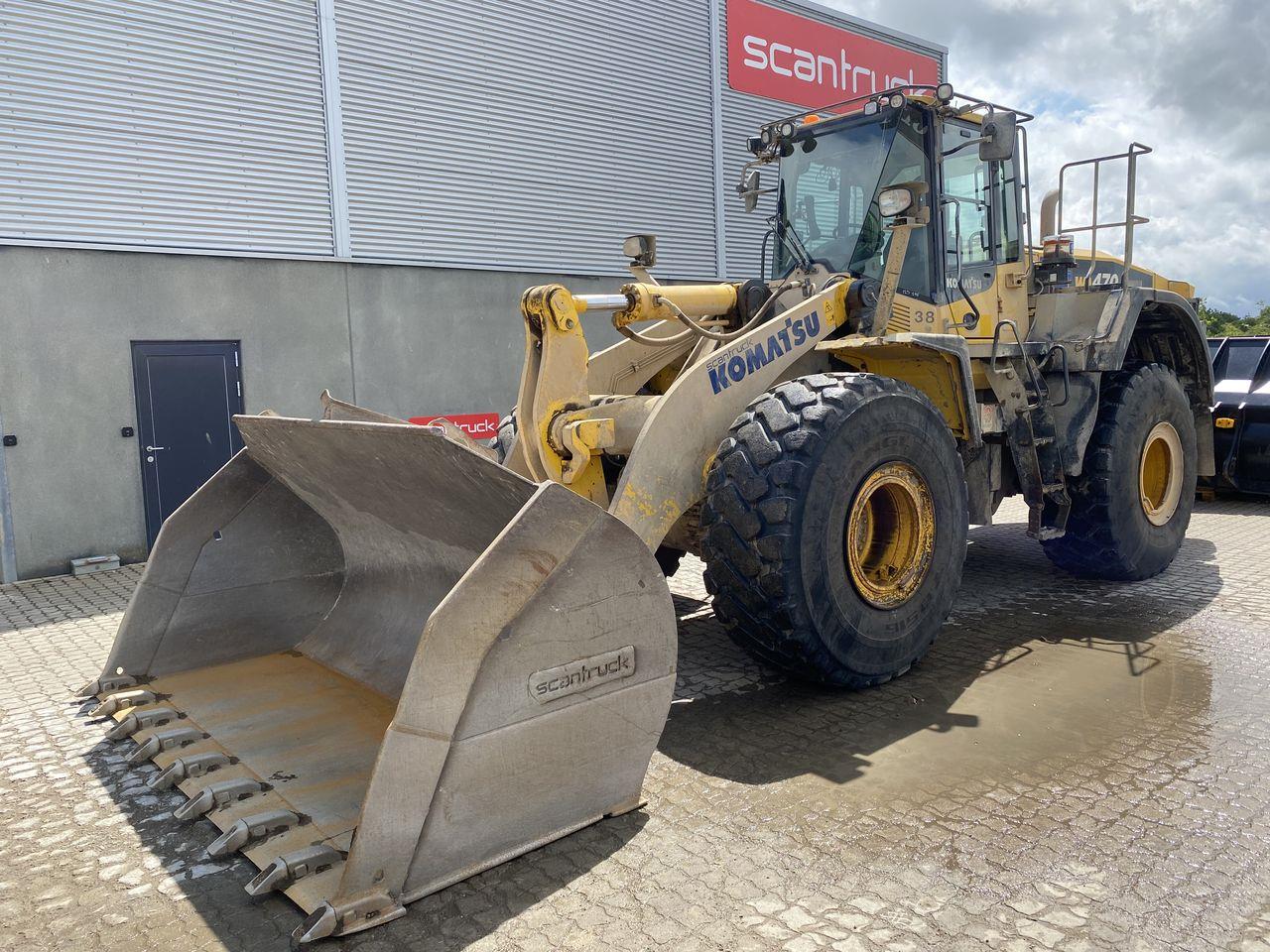 Komatsu WA470-7