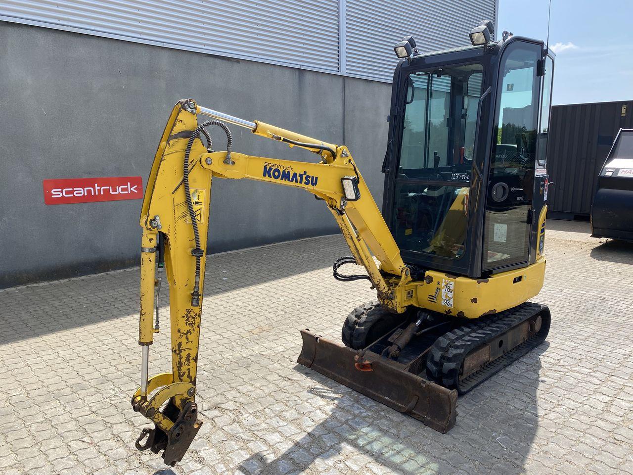 Komatsu PC16R-3HS