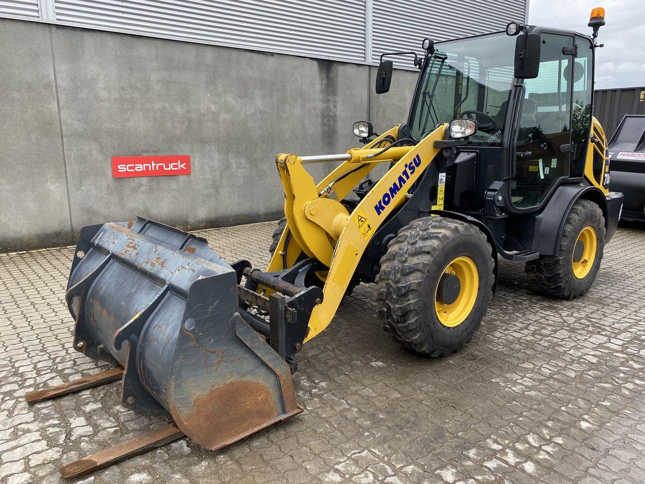 Komatsu WA70M-8EO