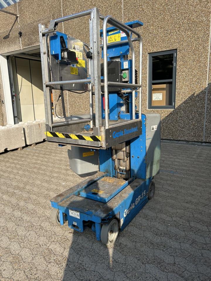 Genie GR-15