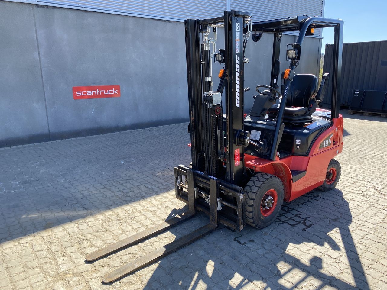 Conmas Diesel 1800 kg