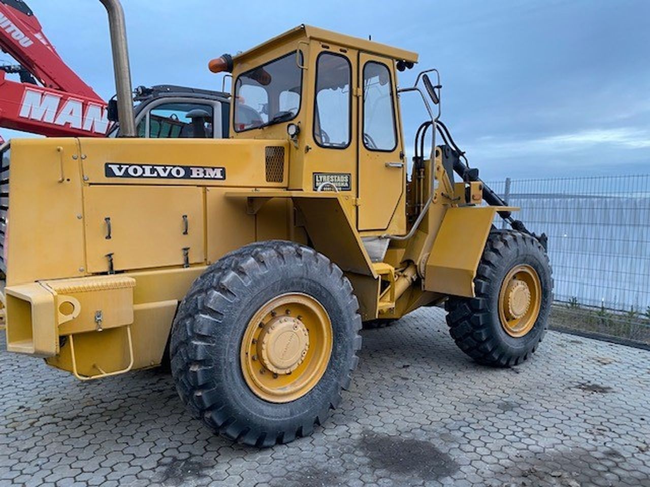 Volvo BM 4300