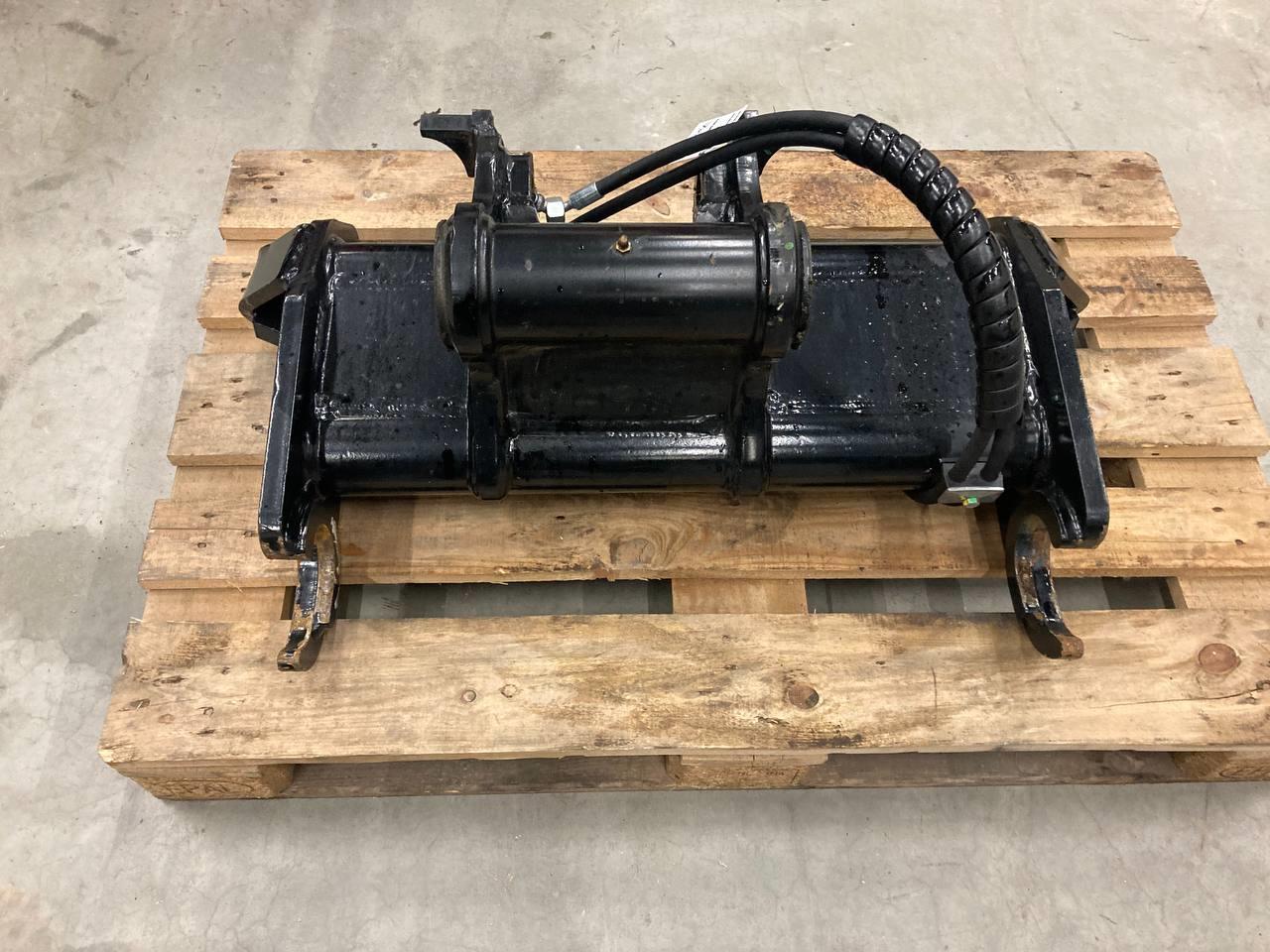 Manitou Hyd. Redskapsfäste MLT 841