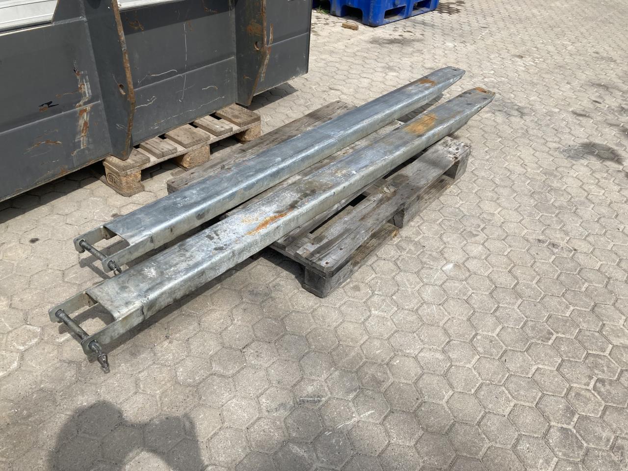 Förlängningsgafflar  2400mm