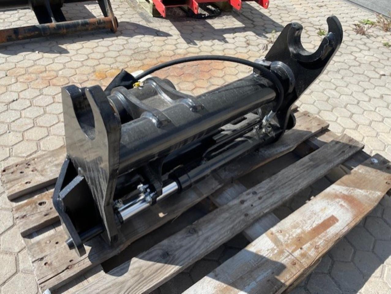 Manitou Hyd. Redskapsfäste MT930